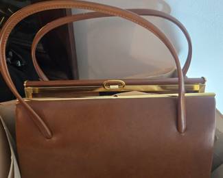 Rich's Leather purse