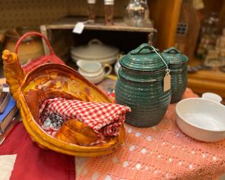 Kitchen tools and decor