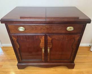89 Thomasville Flip Top Bar Cabinet