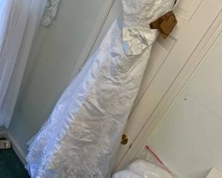 89 JenJenHouse Wedding Dress