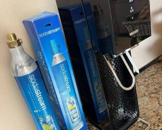 89 SodaStream Source Sparkling Water Maker