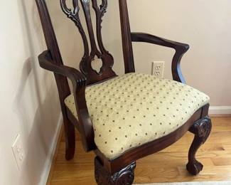89 Thomasville Dining Armchair