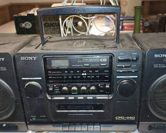 VINTAGE SONY BOOM BOX