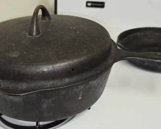 RARE GRISWOLD #8 CHICKEN FRYER CAST IRON PAN