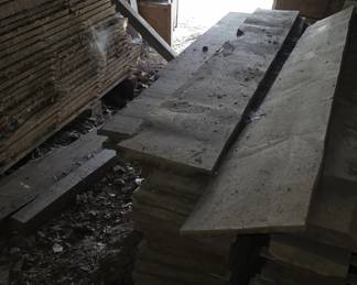 ROUGH SAWN WOOD WALNUT-ASH-HONEY LOCUST