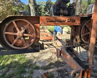 WOOD MIZER LT 40 PORTABLE SAWMILL