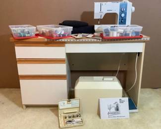 Bernina Magic 910 Sewing Machine