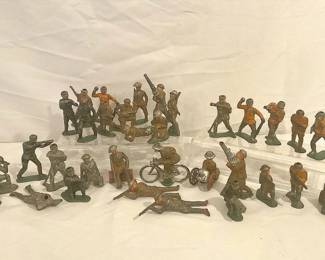 Cast Metal Soldiers