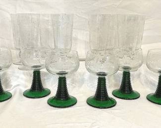 GrapePatterned Glasses