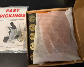 Easy Pickings lock training kit, never used