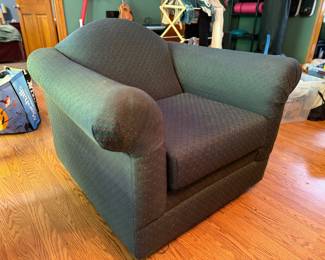 Upholstered large chair 