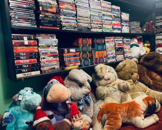 Stuffed animal characters 