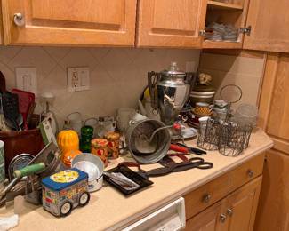 Lots of neat vintage items