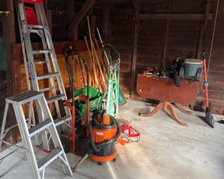 Ladders , spreader , handcart , shop vac , hand held blowers