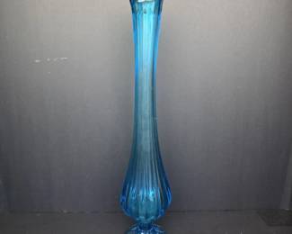 L.E. Smith Peacock Blue Swung Vase
