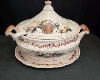 Harvest Fruit Basket Design Tureen