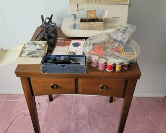 Vintage Singer Futura II Sewing Machine Lot  Table, Machine, Accessories
