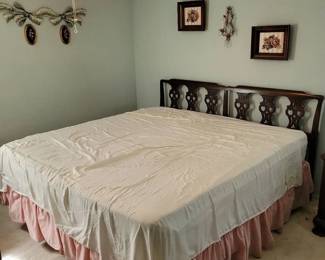 Carved Wooden Queen Headboard  Bedframe  Read Description