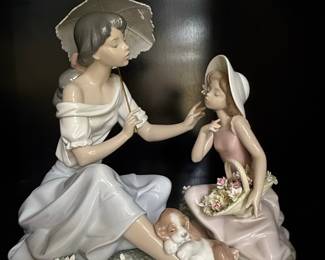 Lladro 'As Pretty As A Flower' Porcelain Figurine