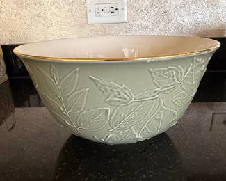 Lenox Nature's Impressions Serving Bowl
