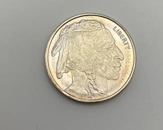 Highland Mint Buffalo Silver Round