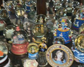 Lot 90: Collection of Decorative Snow Globes and Figurines