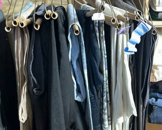Lot 266: Assorted Women's Pants