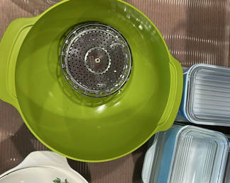 Lot 55: Assorted Glass and Ceramic Bakeware and Food Storage Containers