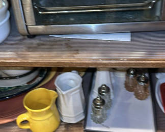 Lot 57: Cuisinart Toaster Oven, Oster Appliance, and Assorted Kitchenware