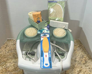 Lot 204: Conair Body Benefits Foot Spa and Pedicure Accessories