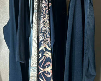 Lot 223: Women's Fleur-de-Lis Tops and Shirts