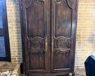 HENREDON ARMOIRE