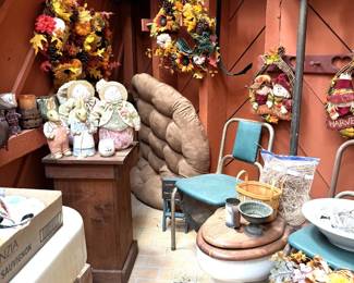 EASTER DECOR AND FALL DECOR