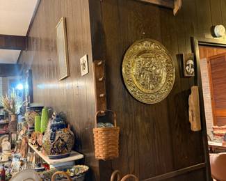 LONGERBERGER BASKET AND BRASS PLATE