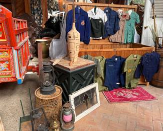 TEAKWOOD PLANT STAND STAIN VINTAGE BOY & GIRL SCOUT UNIFORMS