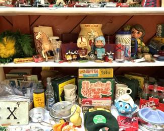 OLE MISS MEMORBILIA, GIRL SCOUT MEMORBILIA