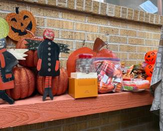 HALLOWEEN DECOR
