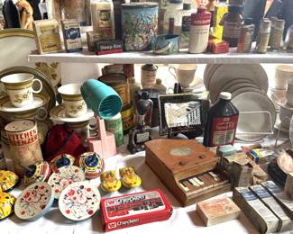 METAL VINTAGE TOYS MEDICINE BOTTLES