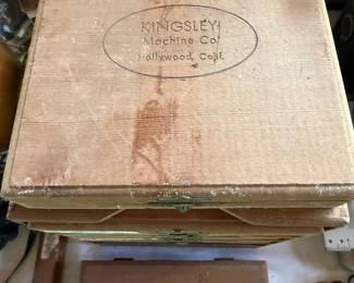 KINGSLEY WOOD BOXES OF FONTS