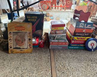 VINTAGE TOYS AND BOARD GAMES