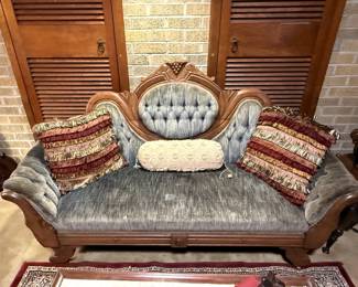 VICTORIAN SOFA