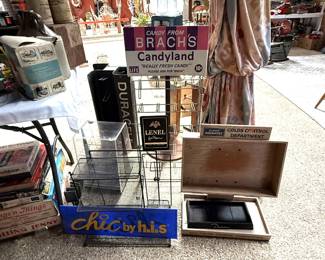 DURACELL, BRACHS, JEWELRY DISPLAYS