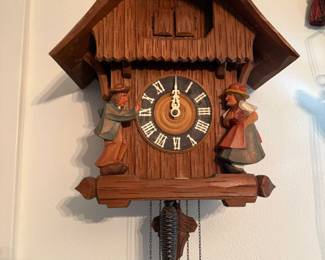 BLACK FOREST COOCOO CLOCK