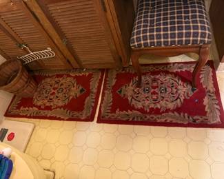 RUGS