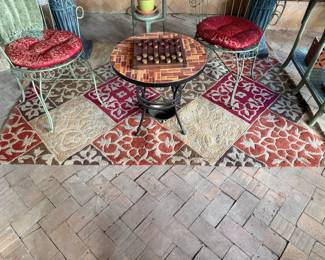 RUG 5'1"X 7'3"
