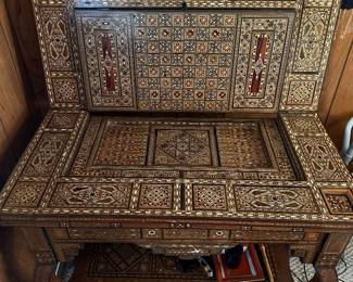 Antique fully encrusted game tabel