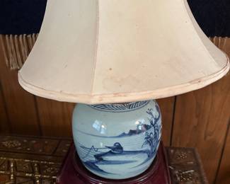 Antique Chinese lamp