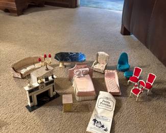 Petite princess dollhouse Furniture