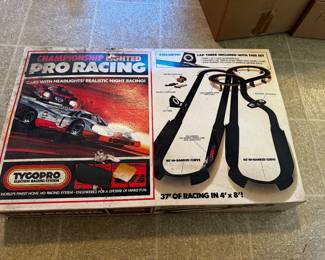 Tycho racetrack set