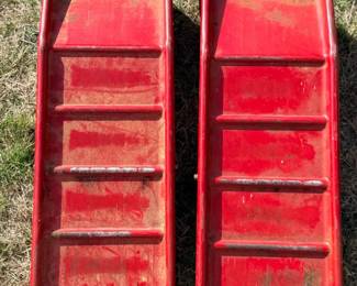 139 VintageHollywoodAccessoriesNo1435FoldAwaySteelCarRamps